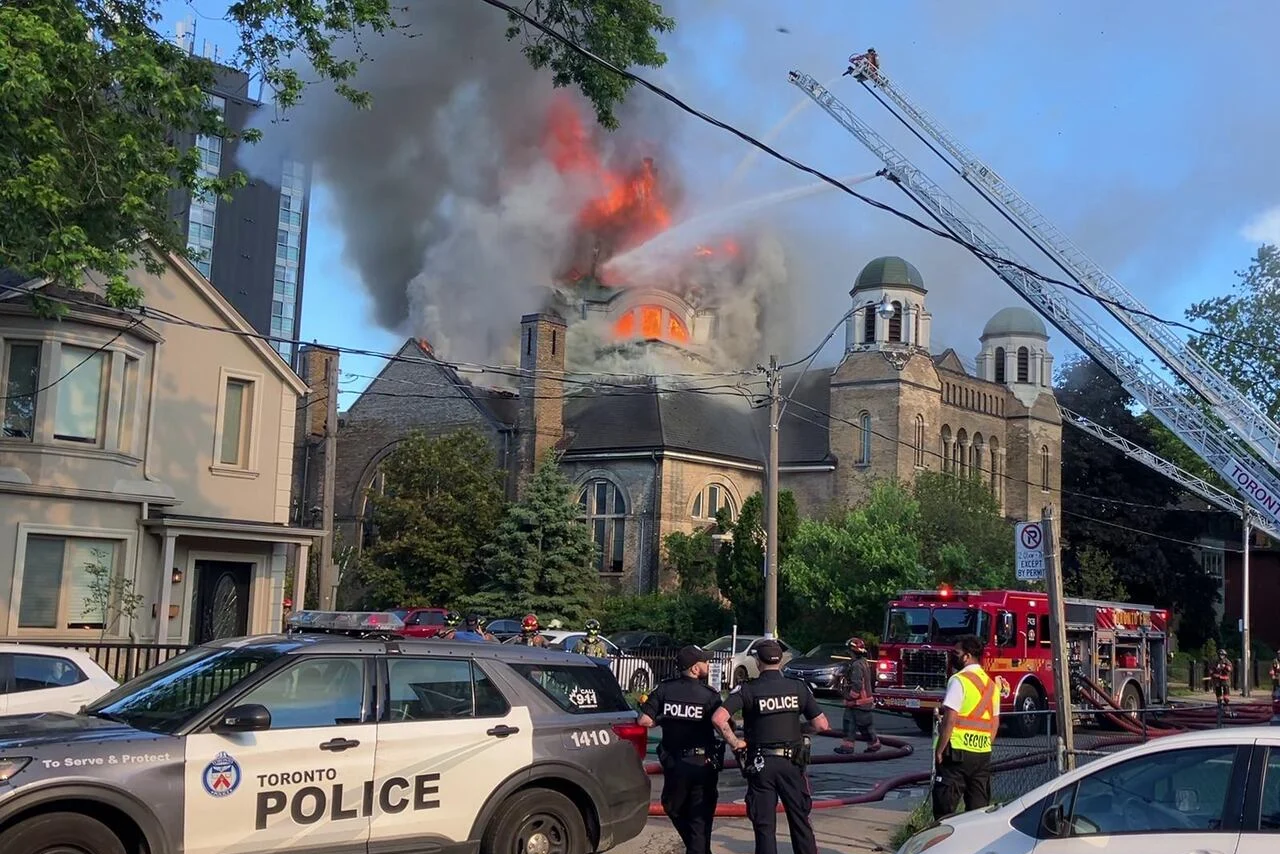 Historic church, artwork ‘completely destroyed’ in blaze: fire chief – CBC News