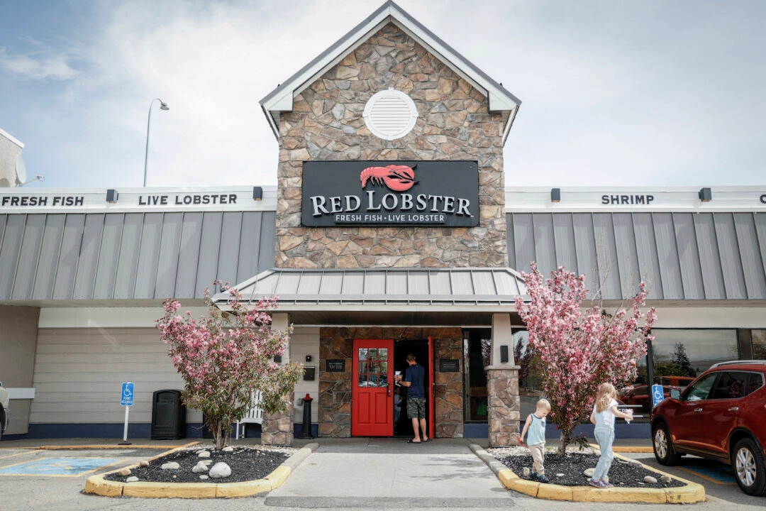 Ontario Superior Court gives OK to Red Lobster Canada sales process – City NewsGN notes: “The filings made in Canada come after Florida-based Red Lobster Management LLC shuttered dozens of locations in the U.S. recently and filed for bankruptcy protection, which a Canadian court agreed to recognize last month.”